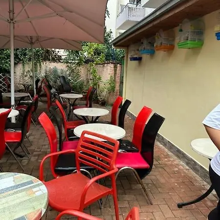 Appartement Friendly Dogs House Tirana